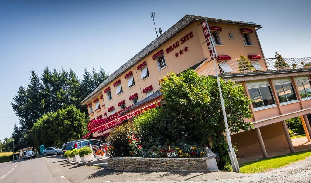 Logis Hotel Beau Site Loubaresse  ภายนอก รูปภาพ