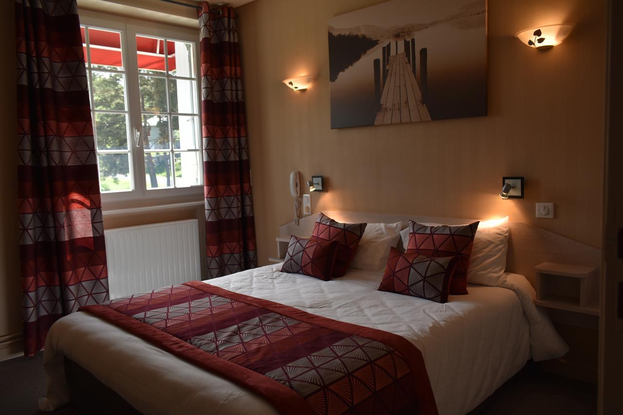 Logis Hotel Beau Site Loubaresse  ภายนอก รูปภาพ