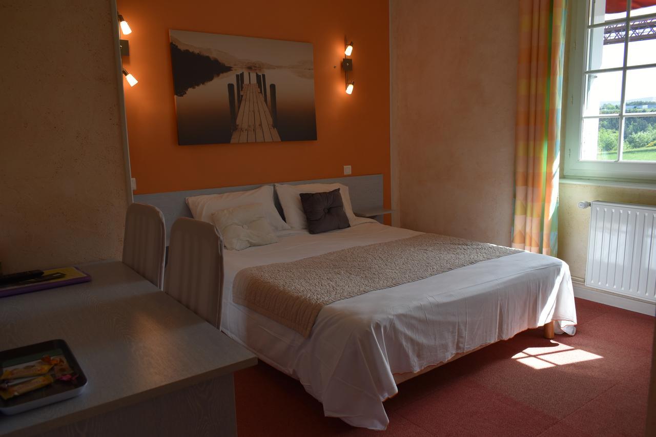 Logis Hotel Beau Site Loubaresse  ภายนอก รูปภาพ